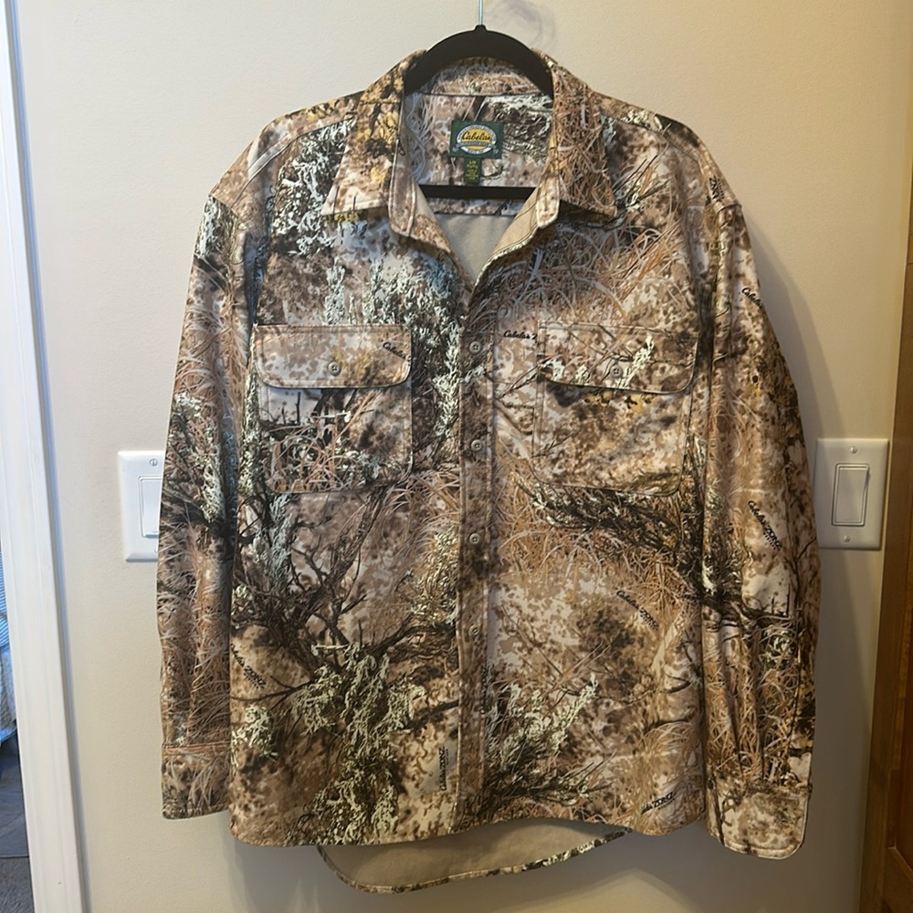 Men’s Cabela’s hunting shirt